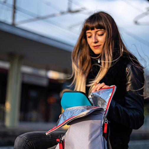 Ланч-бокc On The Go желтый-синий (900 мл) Ланч-бокc On The Go желтый-синий (900 мл)