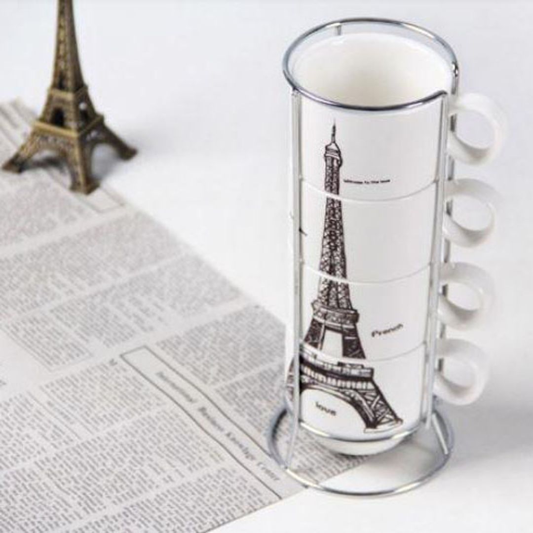 Набор чашек Эйфелева башня В интерьере