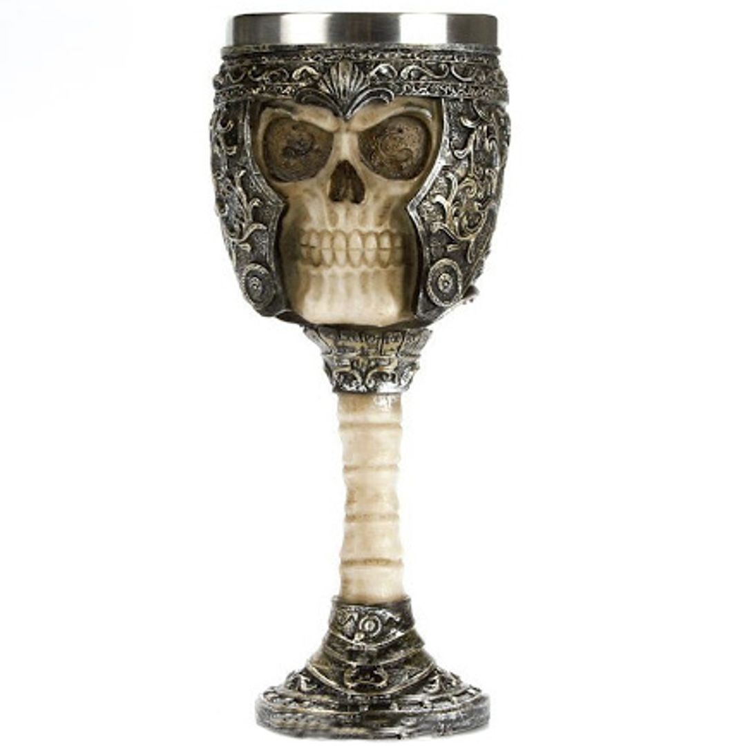 Бокал Череп в доспехах