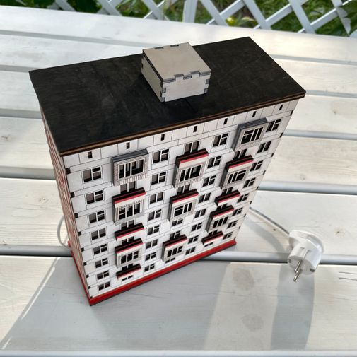 Ночник Брежневка (8 этажей)