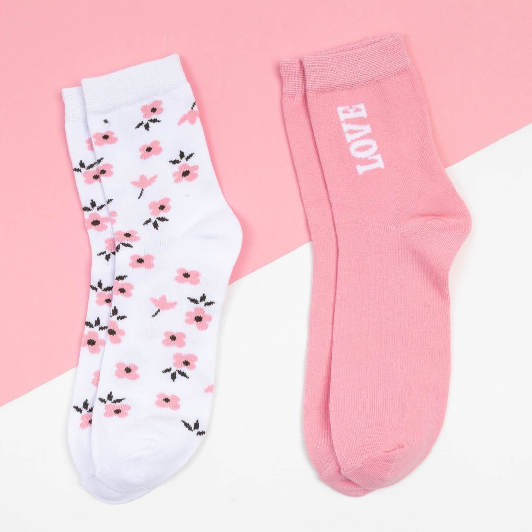 Набор женских носков Love (размер 36-39)