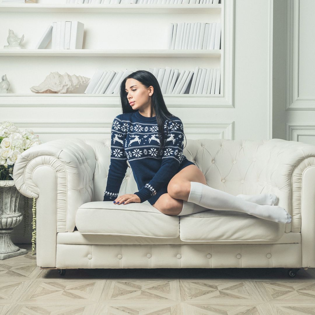 Свитер синий с оленями Ночка