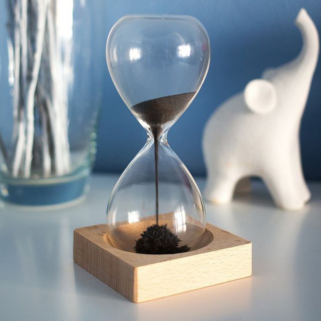 Магнитные песочные часы