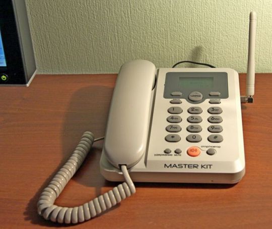                           Стационарный Сотовый Телефон MK303
                