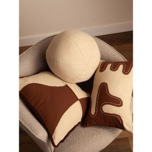 Подушка декоративная Sand Sphere из коллекции Essential, 28 см Подушка декоративная Sand Sphere из коллекции Essential, 28 см