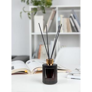 Подарочный набор Fragnola (грейпфрут и ветивер, бордовый) Подарочный набор Fragnola (грейпфрут и ветивер, бордовый)