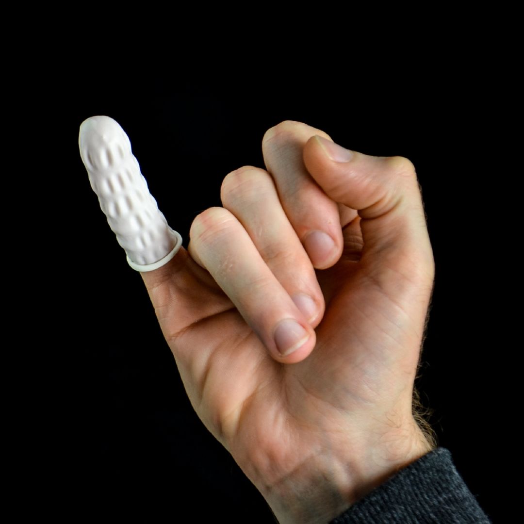 Презервативы для маленького друга Little Willy Condoms Презервативы для маленького друга Little Willy Condoms