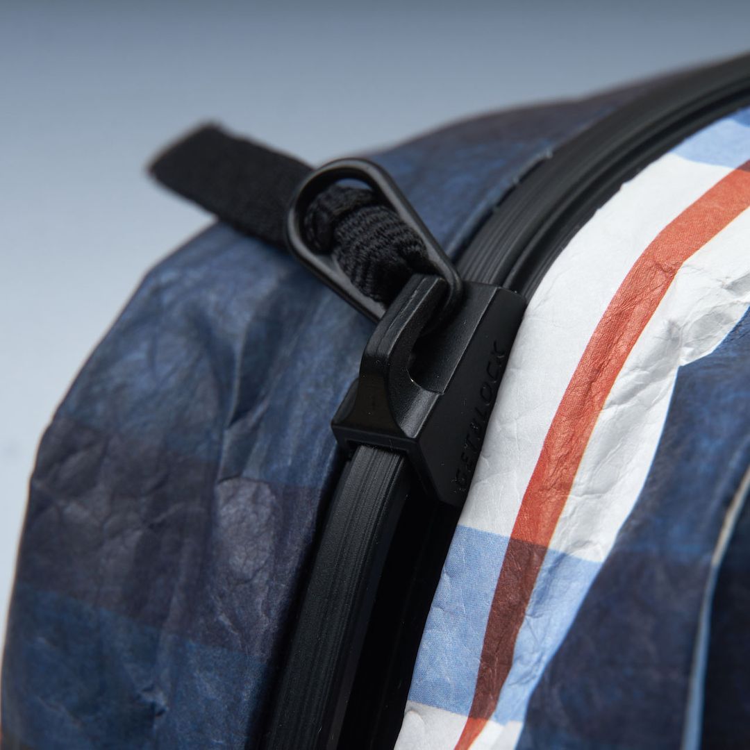 Сумочка для путешествий New travel kit New Checkbag Сумочка для путешествий New travel kit New Checkbag