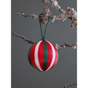 Набор елочных украшений Show time из коллекции New Year Essential, 4 шт. Набор елочных украшений Show time из коллекции New Year Essential, 4 шт.