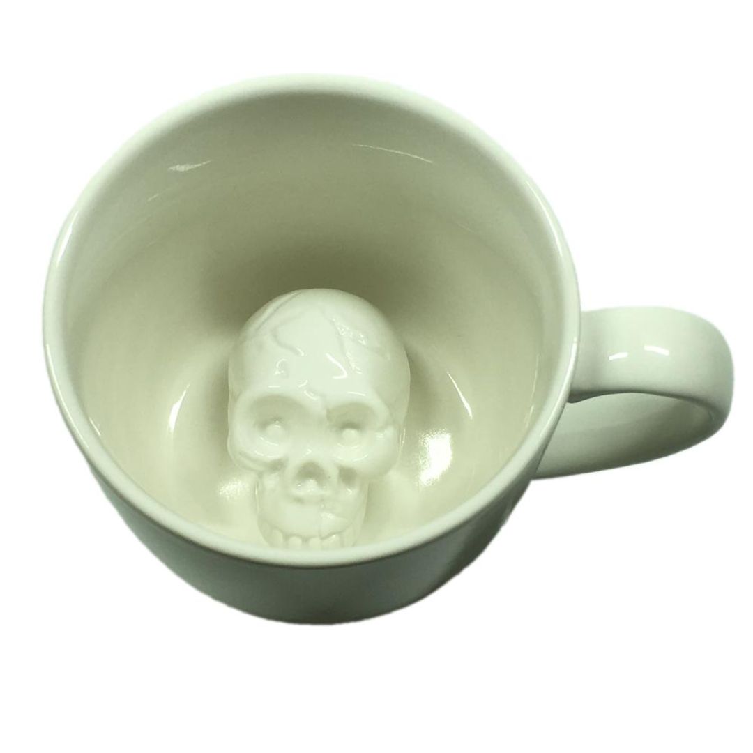 Кружка с сюрпризом на дне Череп