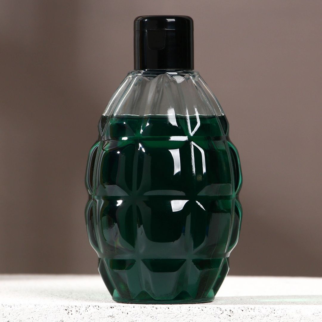 Подарочный набор Истинный победитель (Гель для душа и гель для бритья) Подарочный набор Истинный победитель (Гель для душа и гель для бритья)