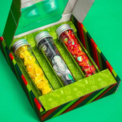 Набор подарочный конфет в колбе Химия новогодних чудес Набор подарочный конфет в колбе Химия новогодних чудес