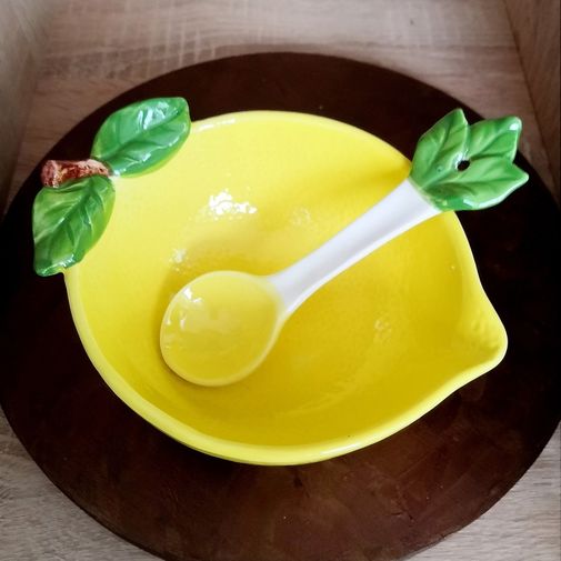 Салатница с ложкой Лимон Салатница с ложкой Лимон