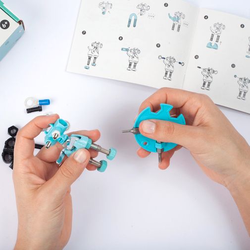 Игрушка-конструктор The Offbits Carebit