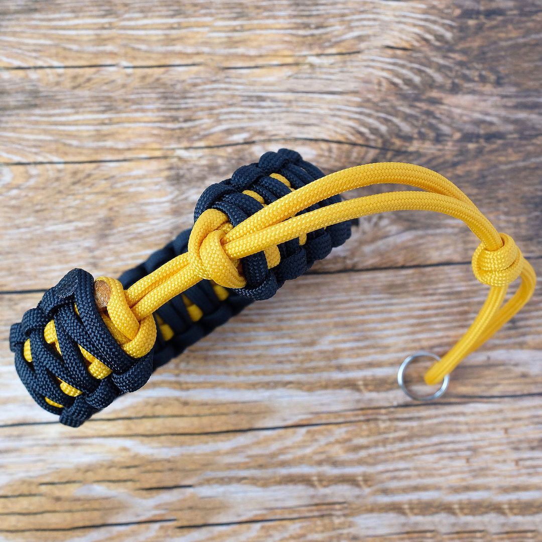 Кистевой ремень для фотоаппарата Королевская кобра Кистевой ремень для фотоаппарата Королевская кобра