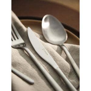 Набор столовых приборов Pure, серебристые матовые, 24 пред. Набор столовых приборов Pure, серебристые матовые, 24 пред.