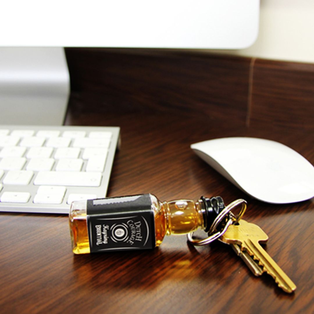 Брелок мужества Dutch Courage Keyring Брелок мужества Dutch Courage Keyring