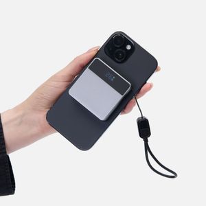 Внешний аккумулятор с беспроводной зарядкой Aura Power 5000 мАч (серый) Внешний аккумулятор с беспроводной зарядкой Aura Power 5000 мАч (серый)