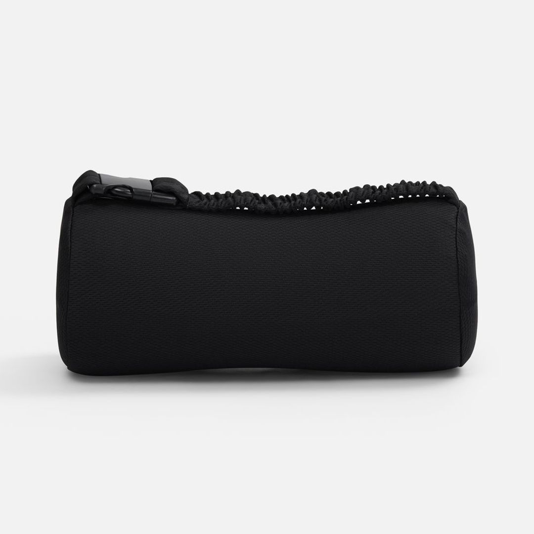 Подушка автомобильная на подголовник Roadie (черная) Подушка автомобильная на подголовник Roadie (черная)