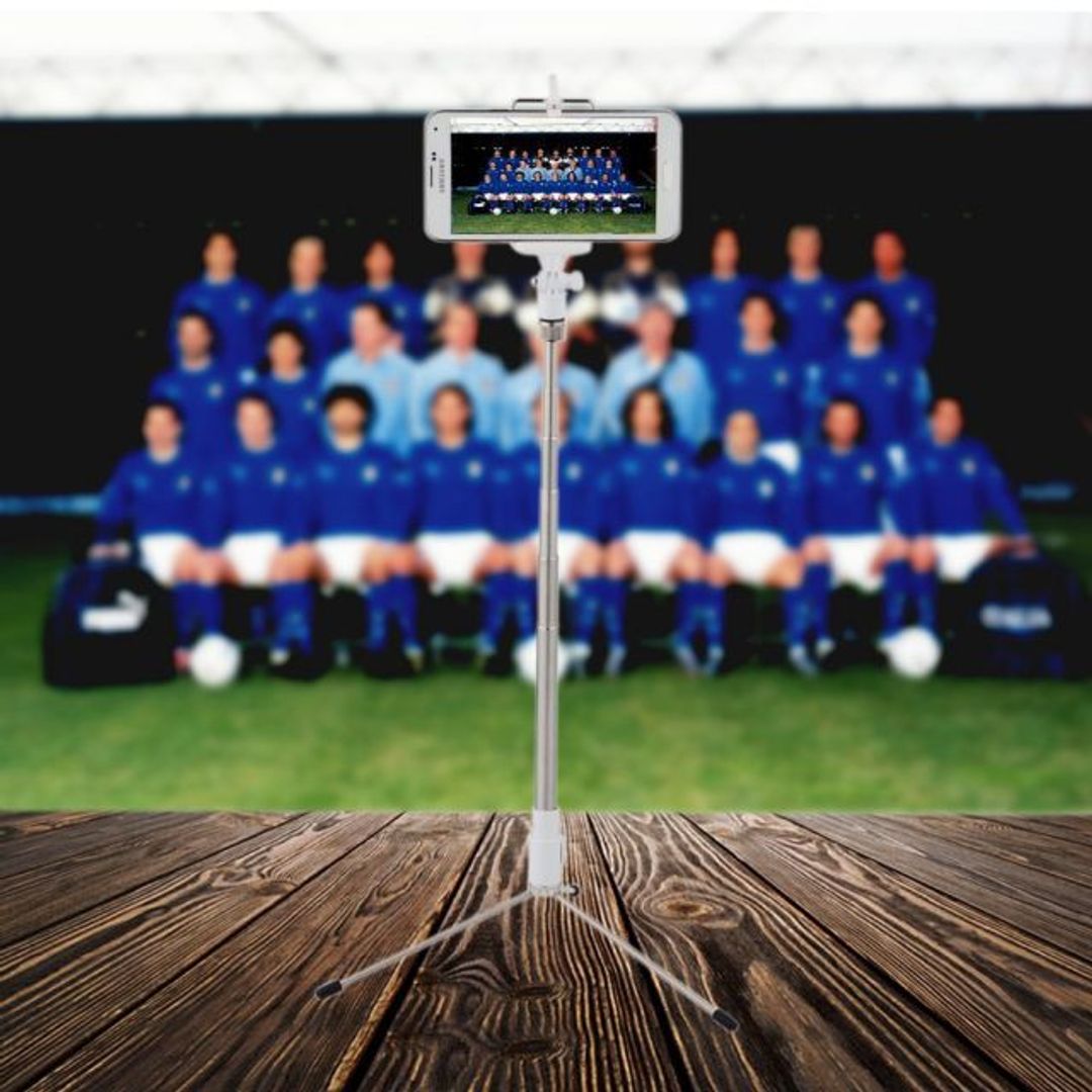 Монопод для Селфи со штативом и зумом Монопод для Селфи со штативом и зумом