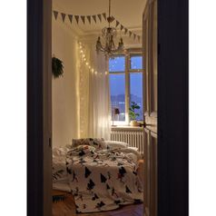 Плед из хлопка с новогодним рисунком Let's Ski из коллекции New Year Essential (130x180 см)