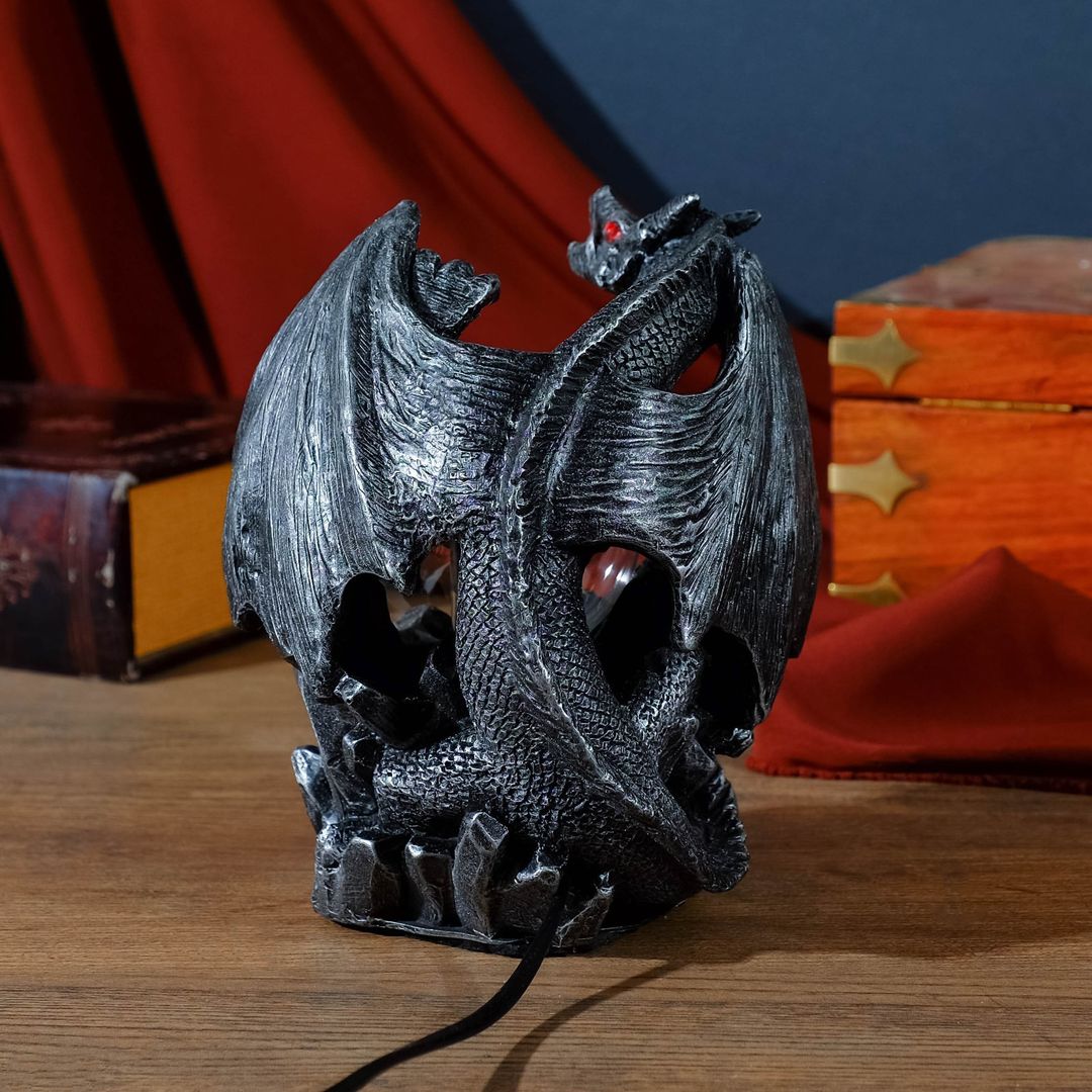 Плазменный шар В объятиях дракона Плазменный шар В объятиях дракона