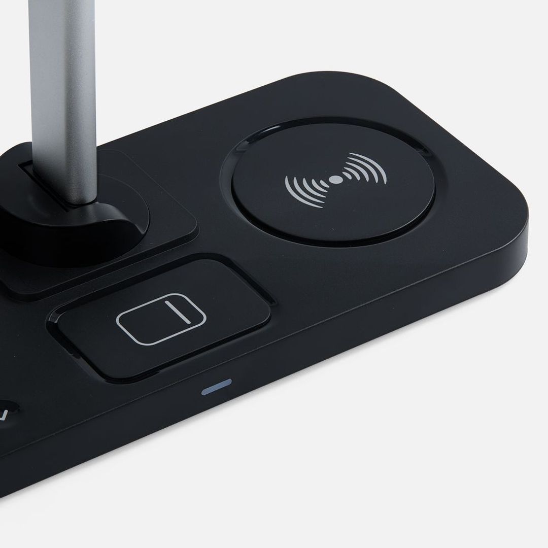 Настольная лампа с беспроводной зарядкой Power Light (черный) Настольная лампа с беспроводной зарядкой Power Light (черный)