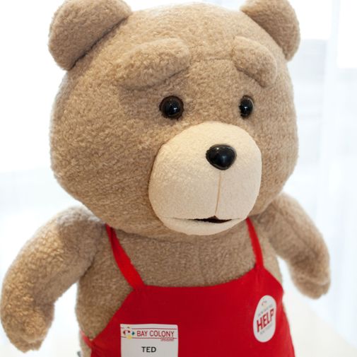 Медведь Тед говорящий из фильма Третий лишний