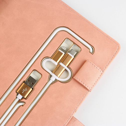 Ежедневник со встроенной зарядкой и флешкой Мечтай 8000 mAh 16Гб Ежедневник со встроенной зарядкой и флешкой Мечтай 8000 mAh 16Гб