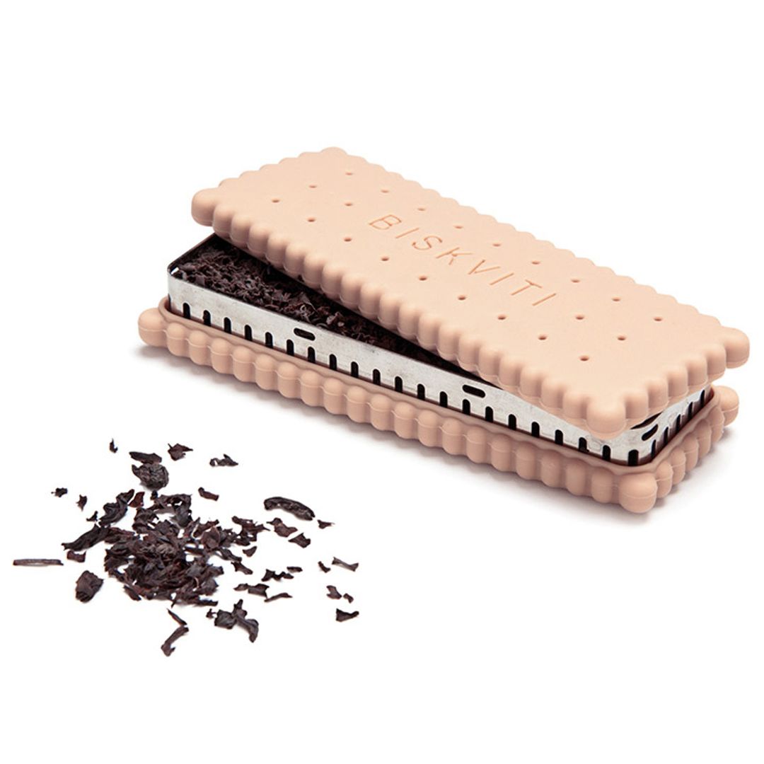 Заварник с чаем Заварник с чаем