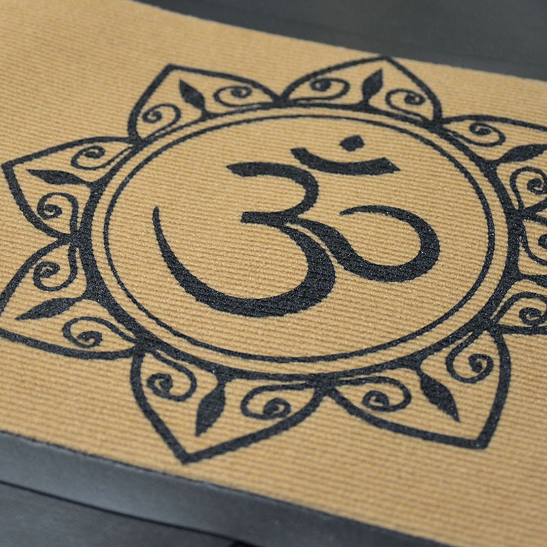 Коврик для входной двери Аум