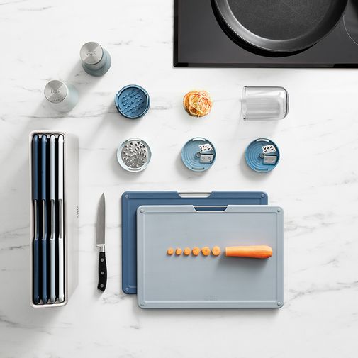 Терка спиралайзер с тремя лезвиями и контейнером для хранения Spiro