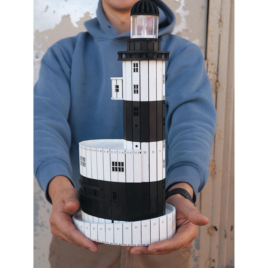 Модель сборная Маяк мыса Анива (о. Сахалин)