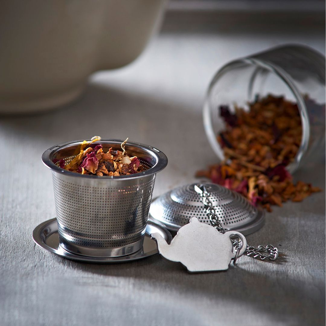 Заварник для чая с блюдцем Заварник для чая с блюдцем