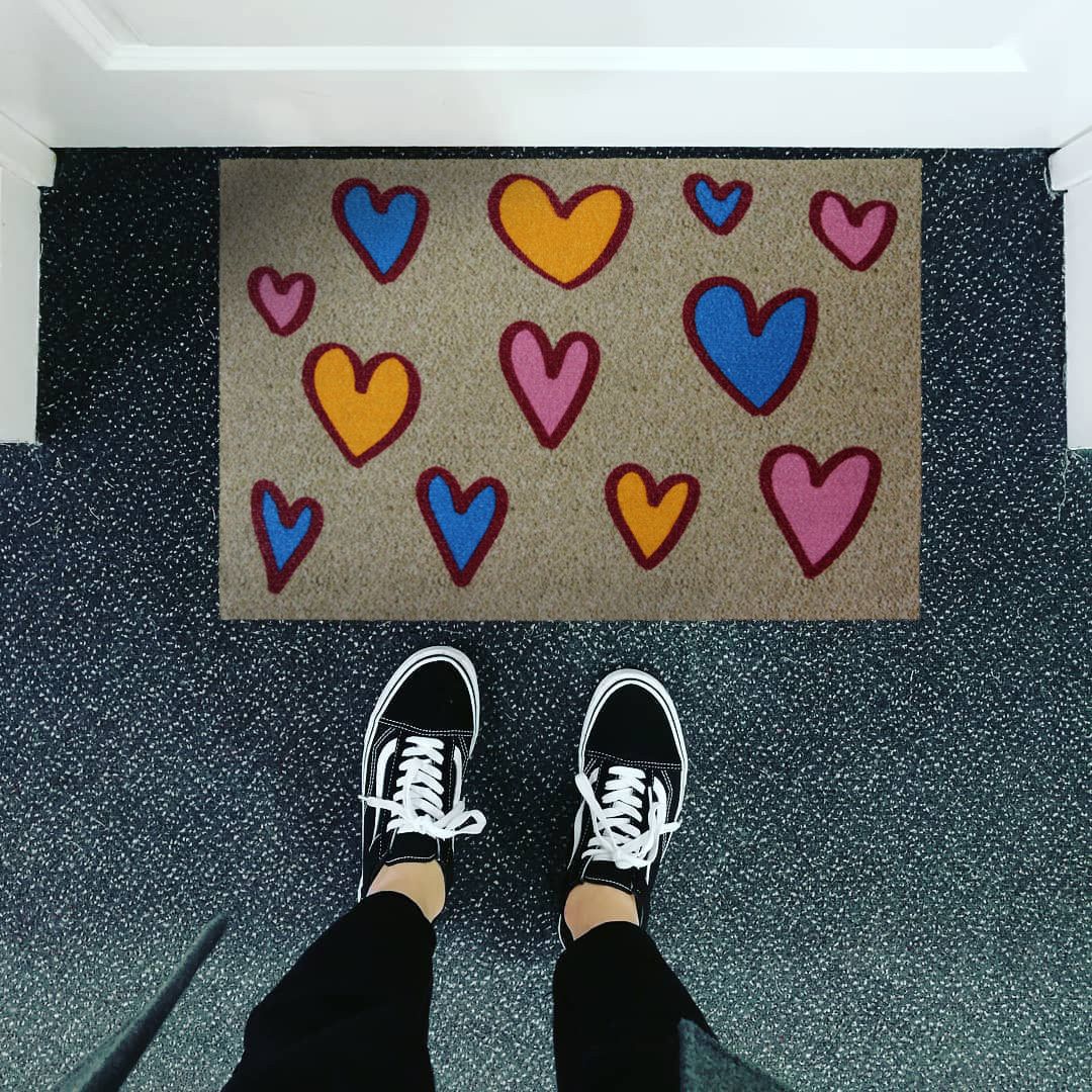 Коврик для входной двери Сердечки