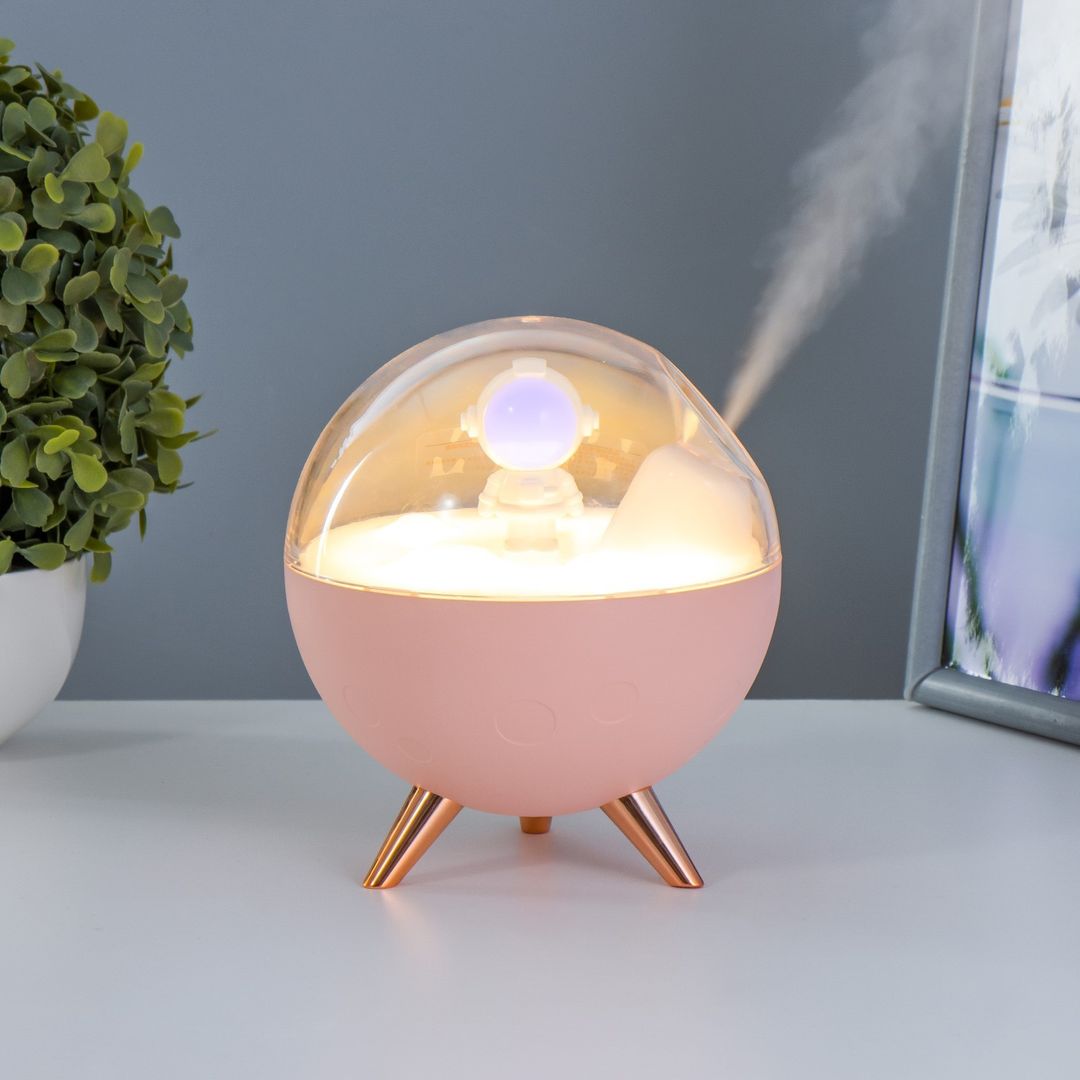 Ночник увлажнитель Космонавт Ночник увлажнитель Космонавт