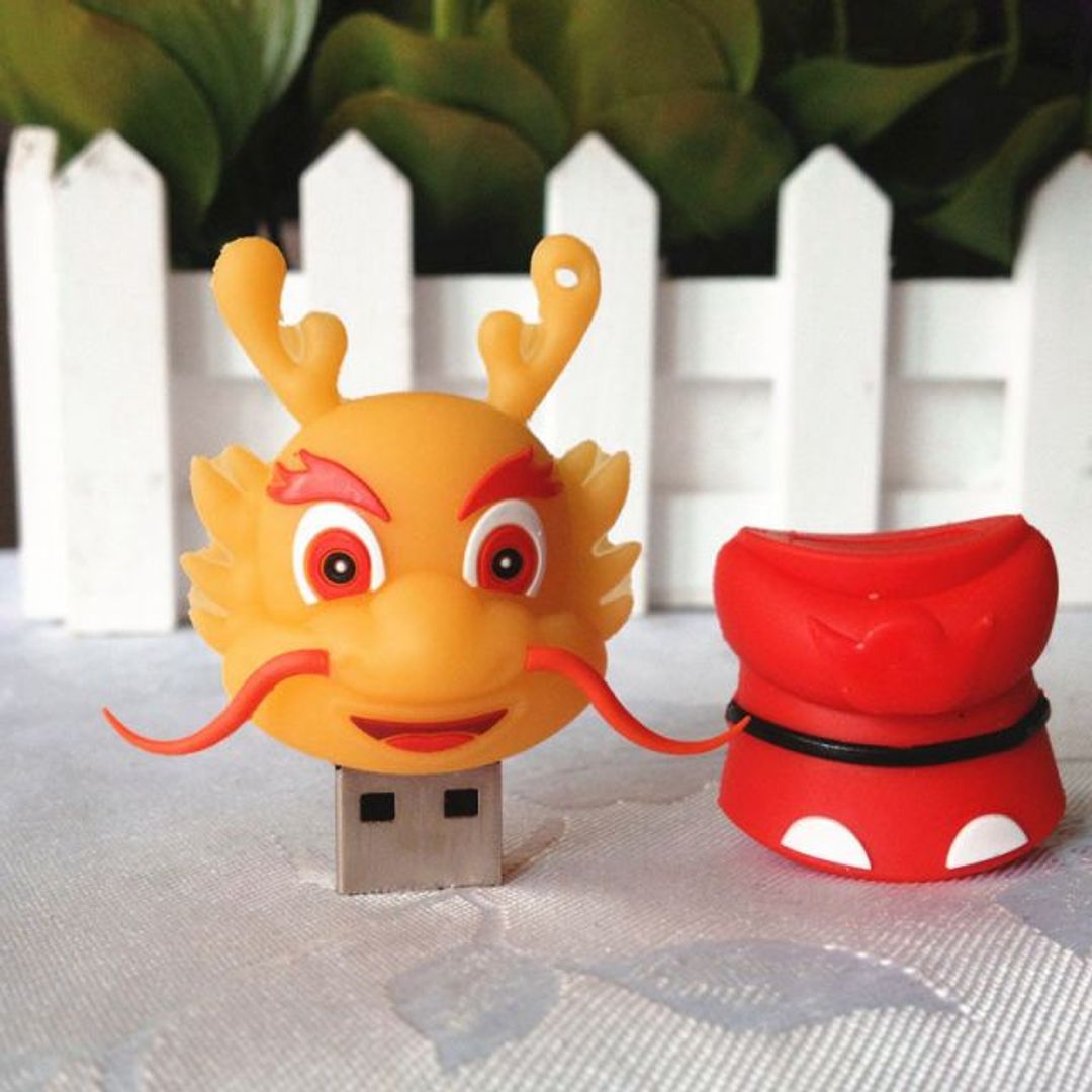 Флешка Дракон 8 Гб