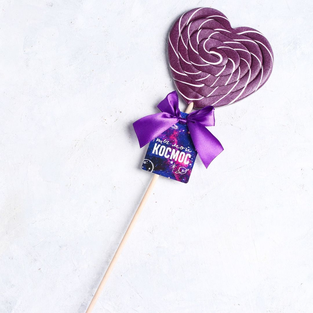 Леденец XXL на палочке Ты мой космос (ежевика) Леденец XXL на палочке Ты мой космос (ежевика)