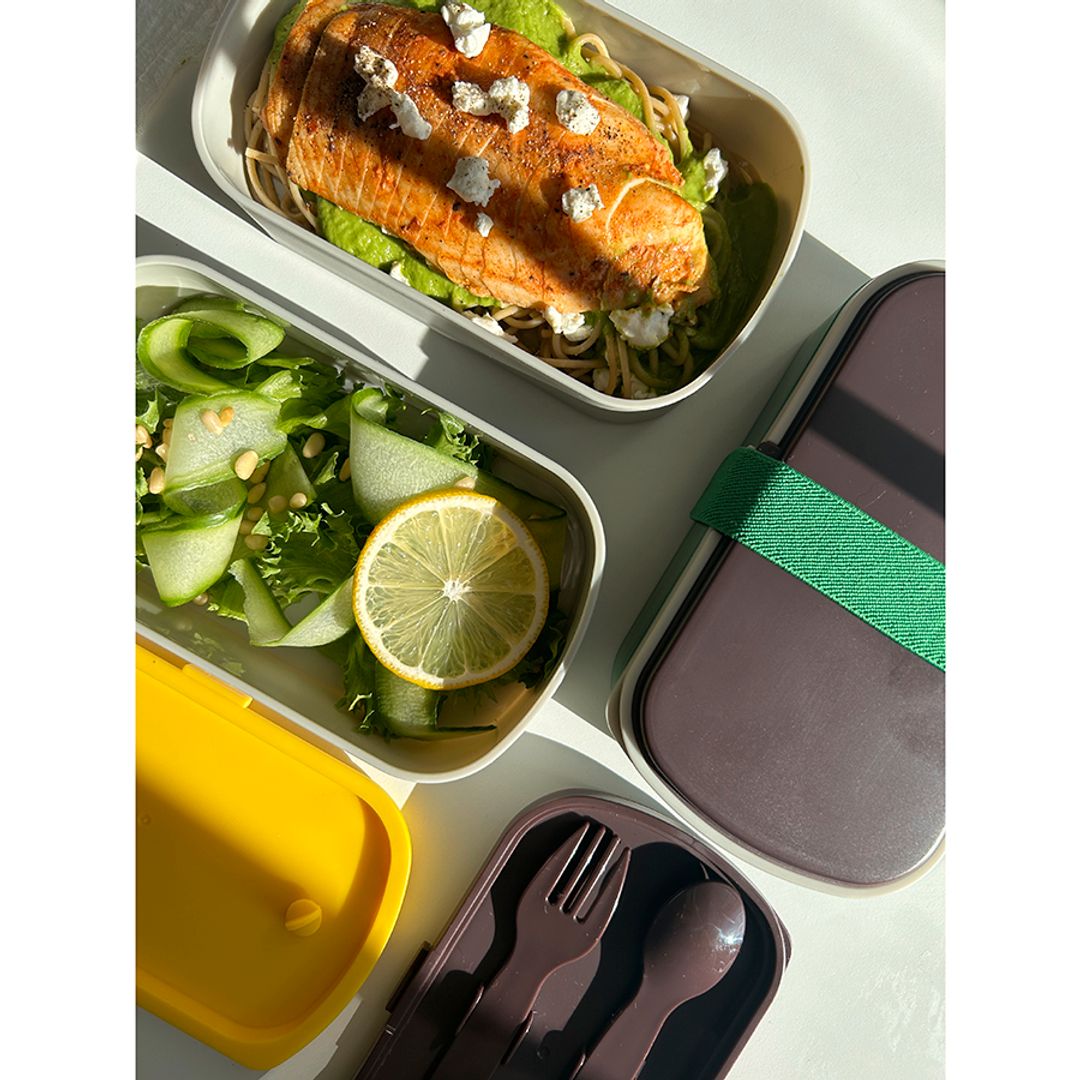 Ланч-бокс с приборами Food Time серый (1 л) Ланч-бокс с приборами Food Time серый (1 л)