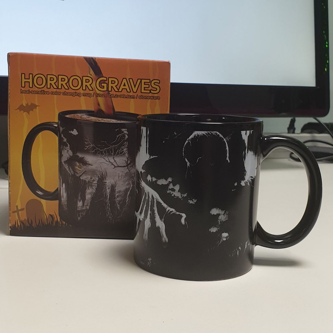 Термокружка Восставший мертвец Horror Graves Термокружка Восставший мертвец Horror Graves