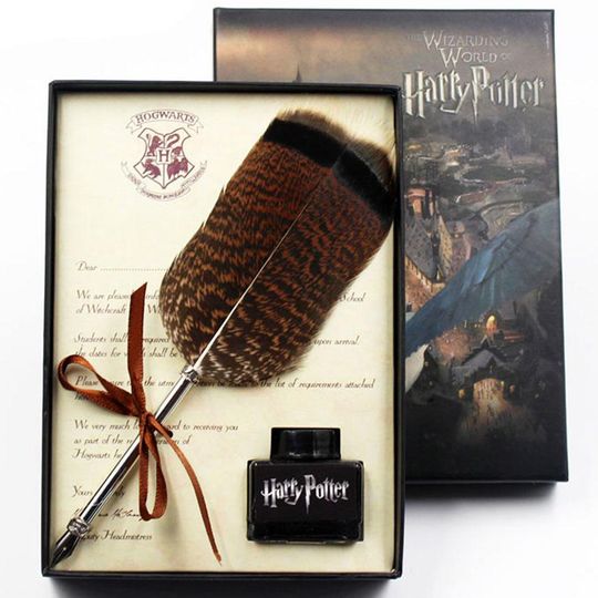                                      Подарочный набор Harry Potter (перо и чернила)