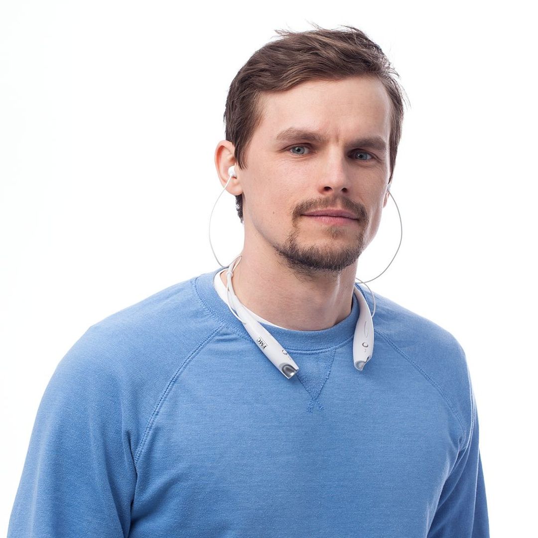 Bluetooth наушники stereoBand (Белые) Bluetooth наушники stereoBand (Белые)