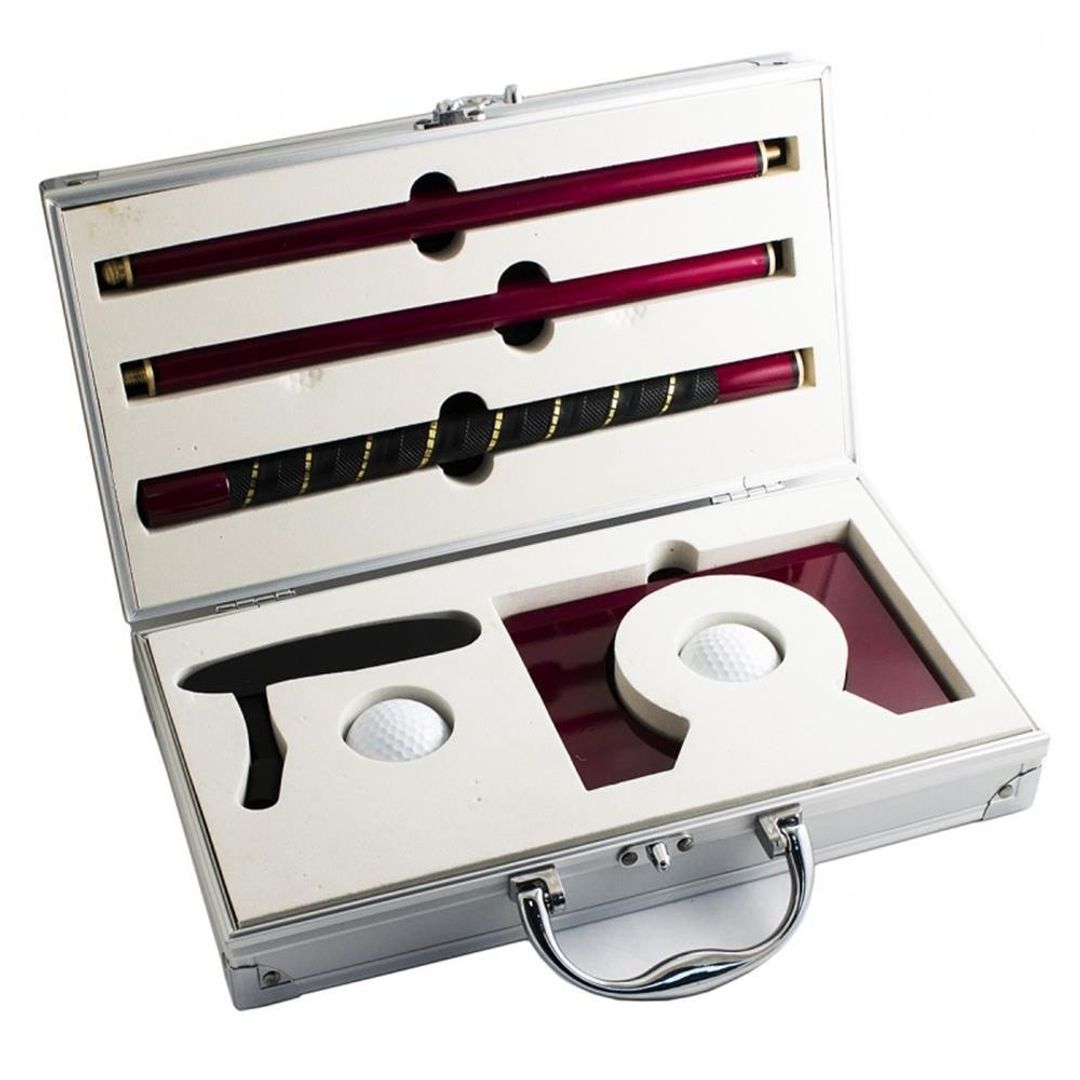 Набор для гольфа (дер. клюшка + 2 мяча) Набор для гольфа (дер. клюшка + 2 мяча)