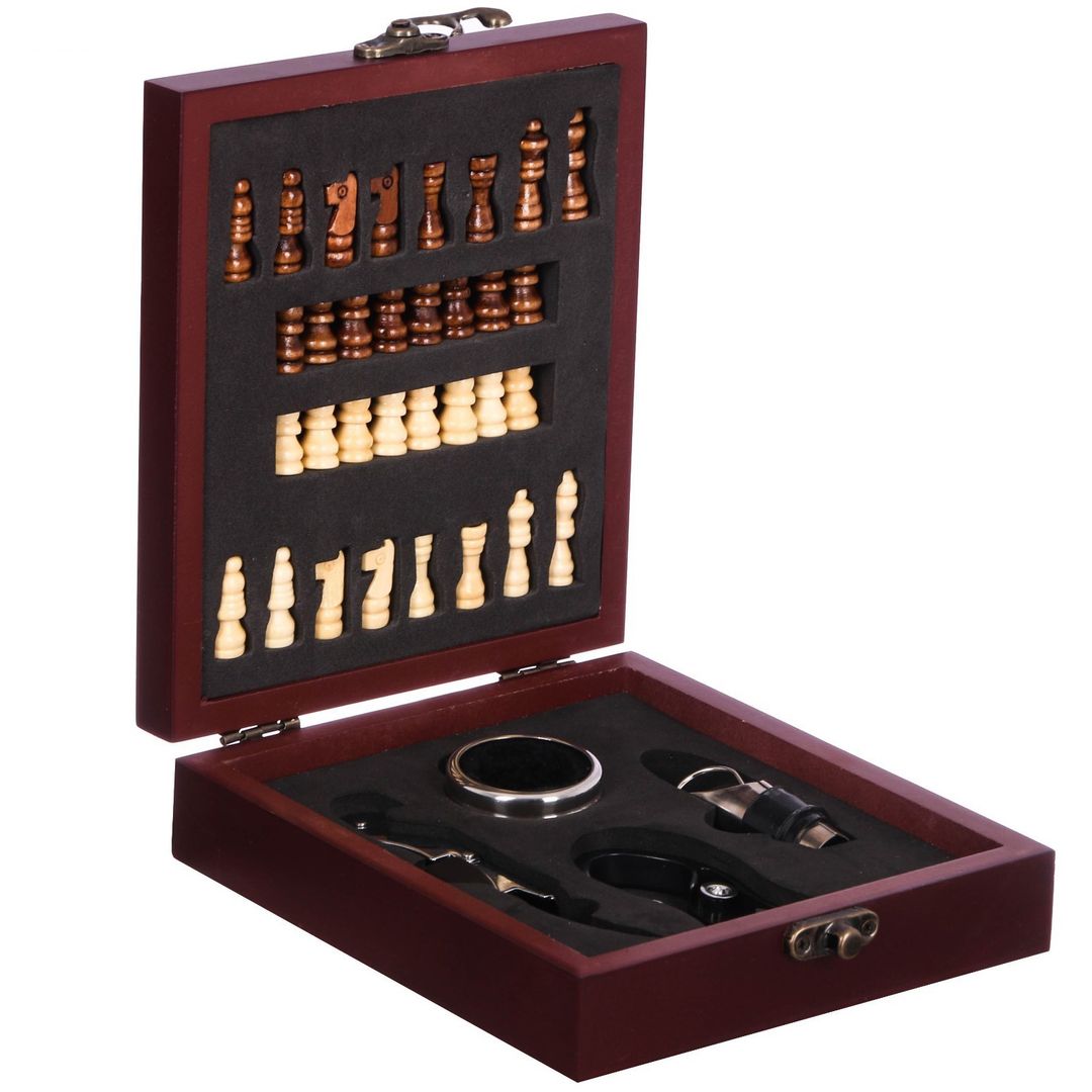 Подарочный набор для вина с шахматами