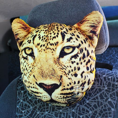 Подушка на подголовник Леопард