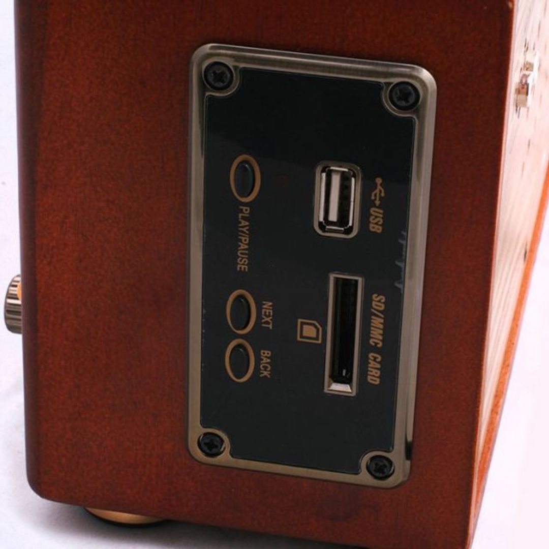 Панель управления и разъемов