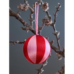 Набор елочных украшений Circus из коллекции New Year Essential, 3 шт. Набор елочных украшений Circus из коллекции New Year Essential, 3 шт.