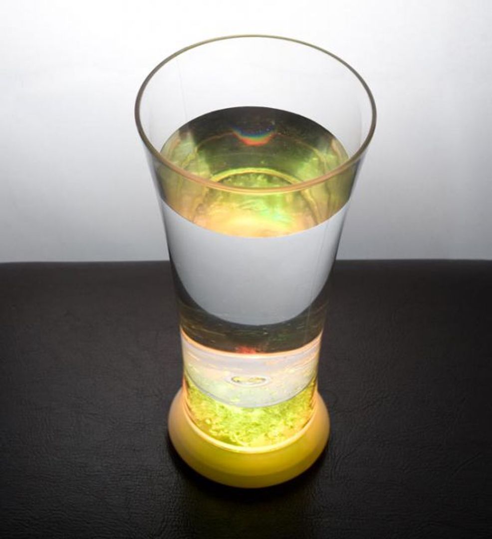 Сверкающий Стакан MT5002