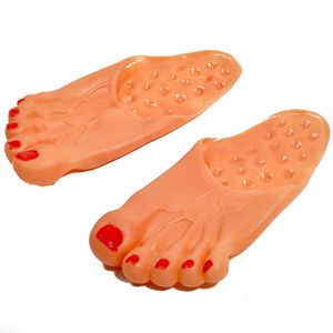 Тапочки Человеческие ноги Тапочки Человеческие ноги