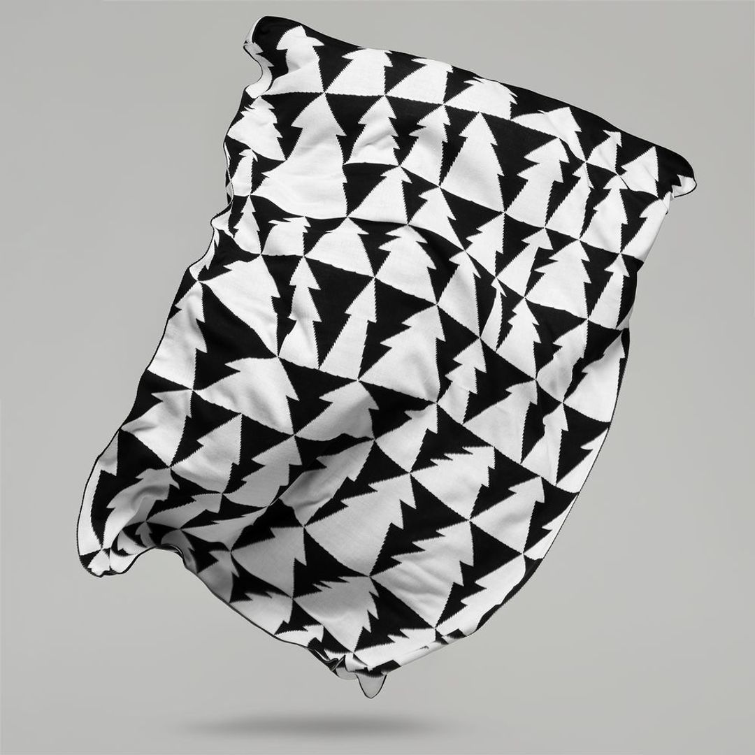 Плед Танцующий лес (Черно-белый) Плед Танцующий лес (Черно-белый)